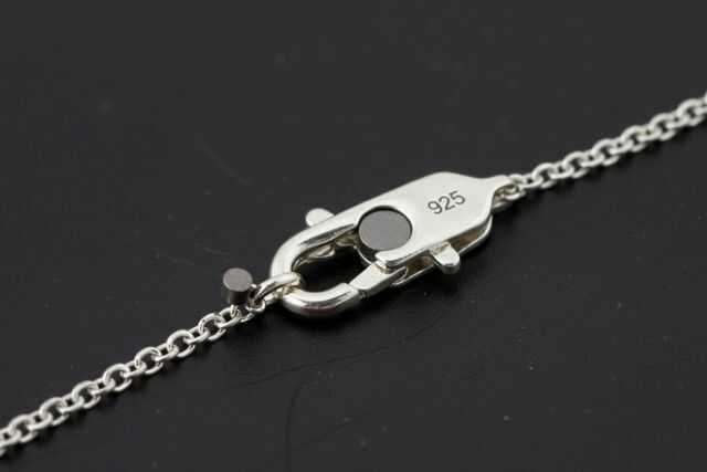 シルバー925が磁石につくのは偽物?